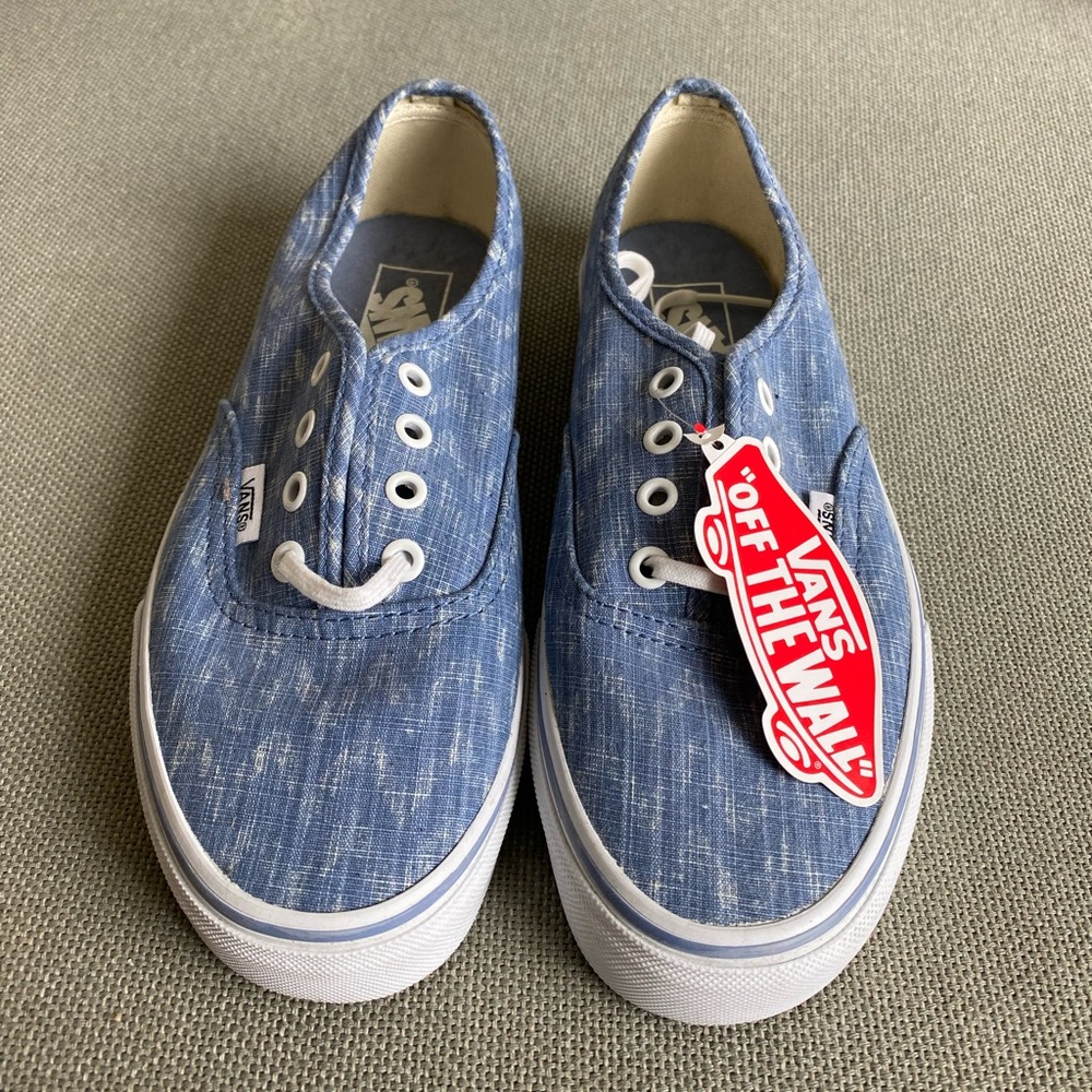 Vans authentic style shoe